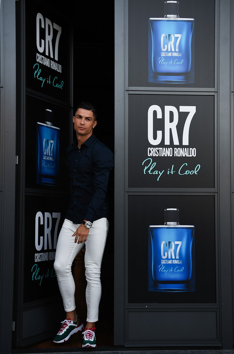 كريستيانو لتزيين البروفايلات Cristiano Ronaldo FHD 4